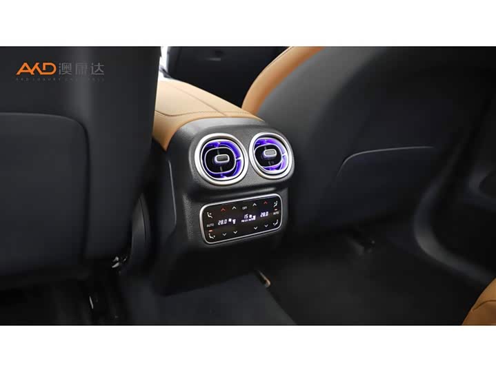 Фото 9 - Mercedes-Benz GLC-Class Hybrid