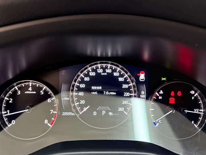 Фото 9 - Mazda CX-50