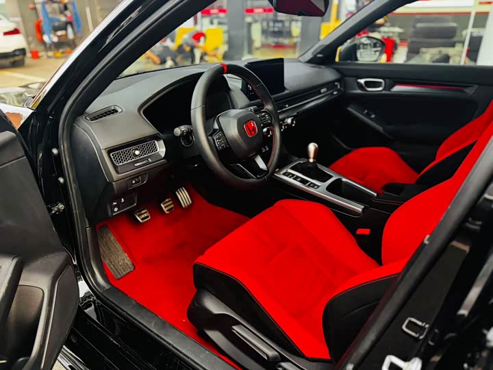 Фото 4 - Honda Civic