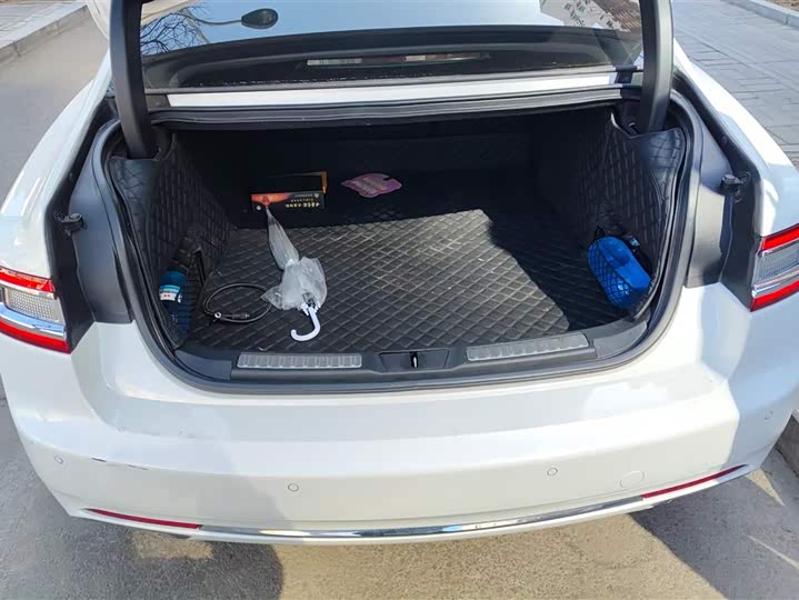 Фото 4 - Lincoln Continental