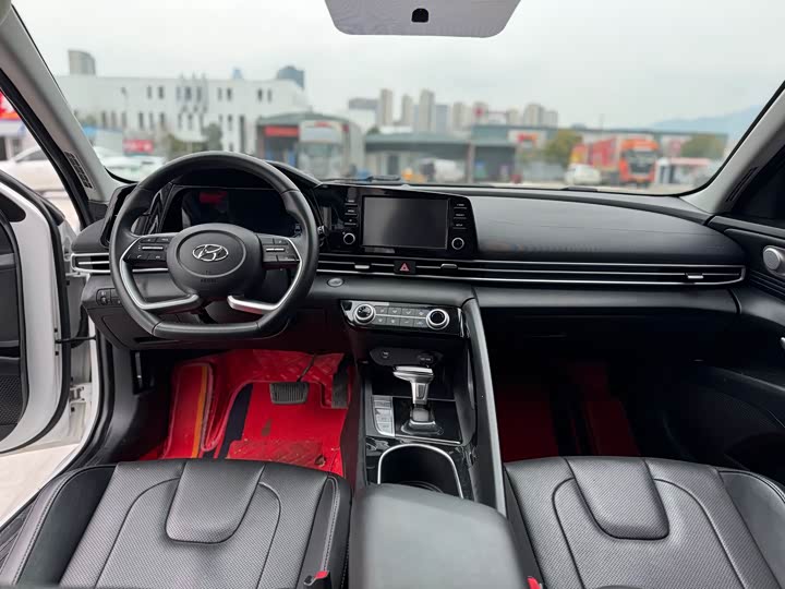 Фото 7 - Hyundai Elantra N line