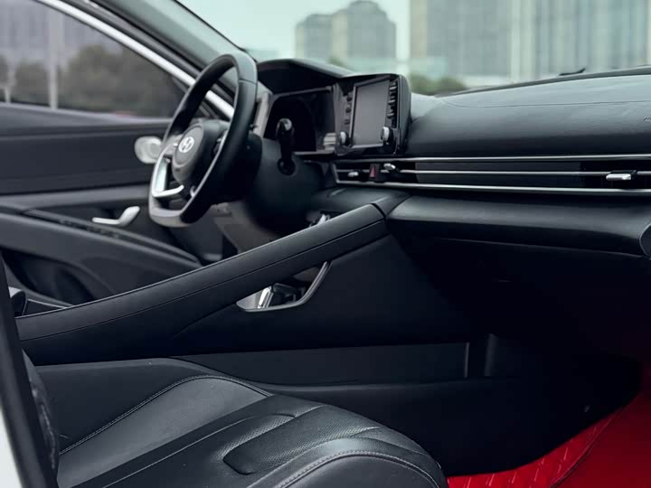 Фото 8 - Hyundai Elantra N line