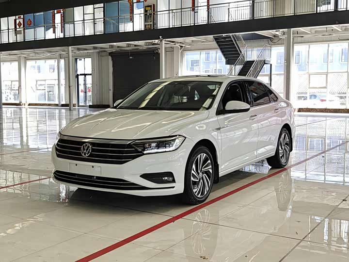 Фото 1 - Volkswagen Sagitar L