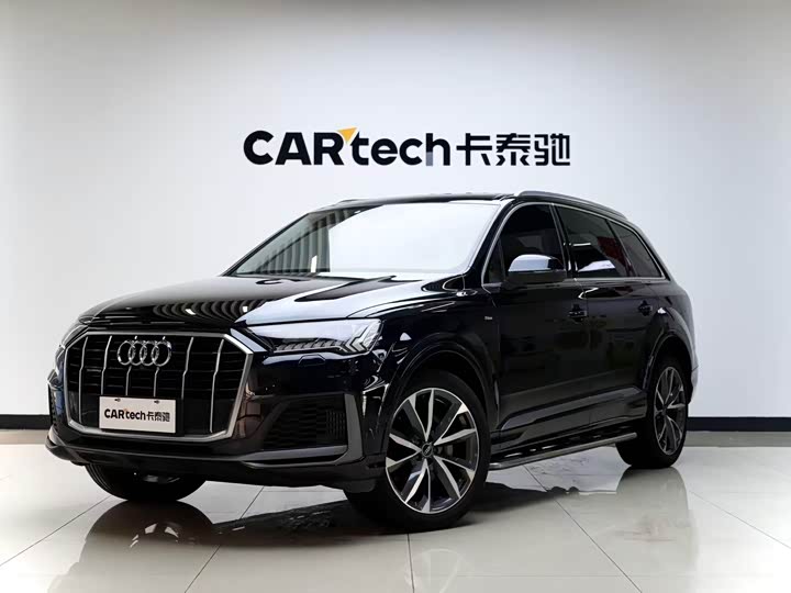 Фото 2 - Audi Q7