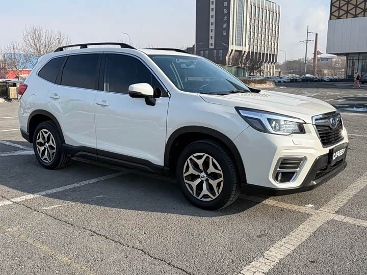 Фото 3 - Subaru Forester