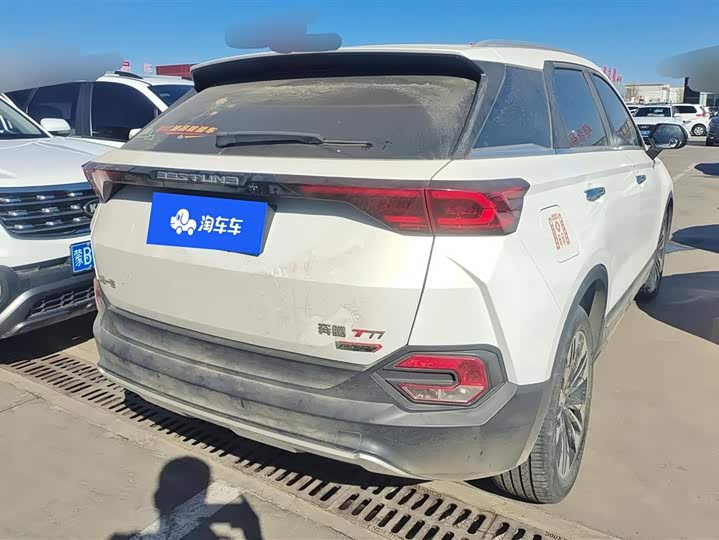 Фото 3 - Bestune T77