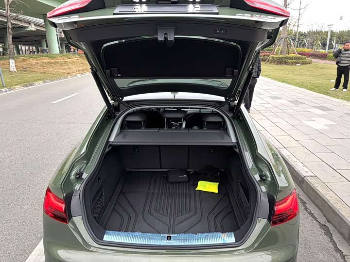 Фото 6 - Audi A5