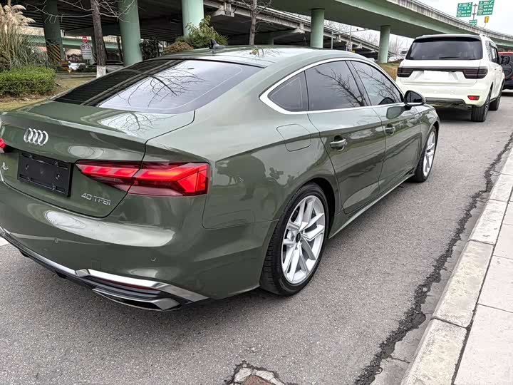 Фото 7 - Audi A5