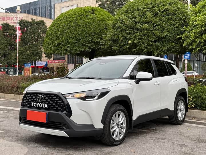 Фото 1 - Toyota Corolla Cross