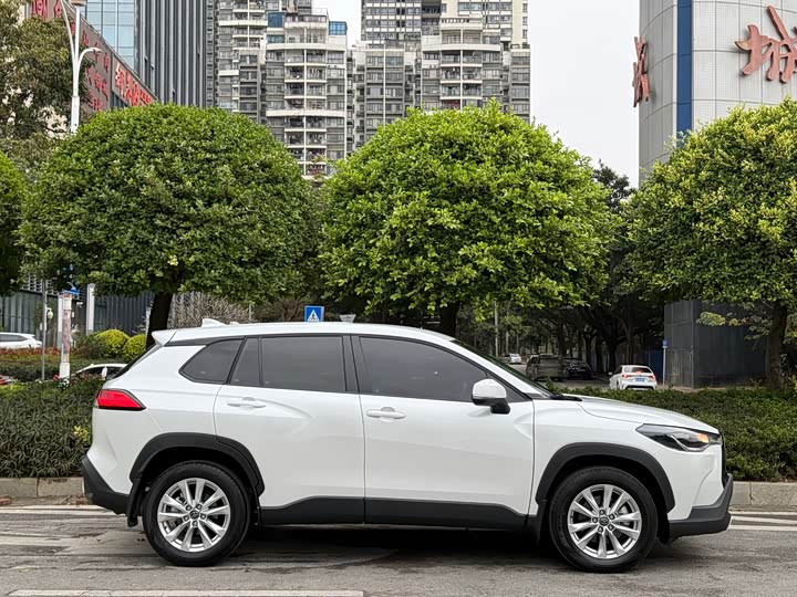 Фото 7 - Toyota Corolla Cross