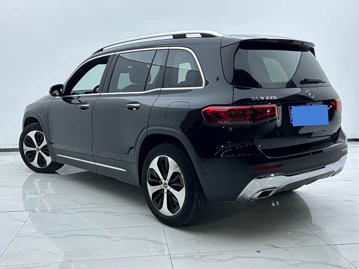 Фото 4 - Mercedes-Benz GLB-Class