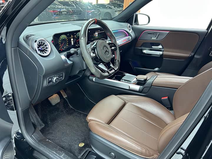 Фото 6 - Mercedes-Benz GLB-Class