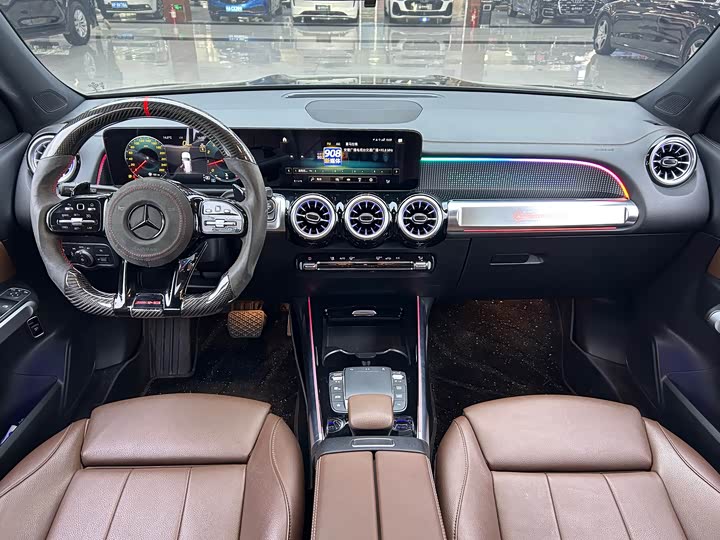 Фото 7 - Mercedes-Benz GLB-Class