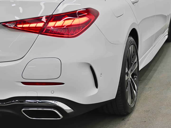 Фото 5 - Mercedes-Benz C-Class Hybrid