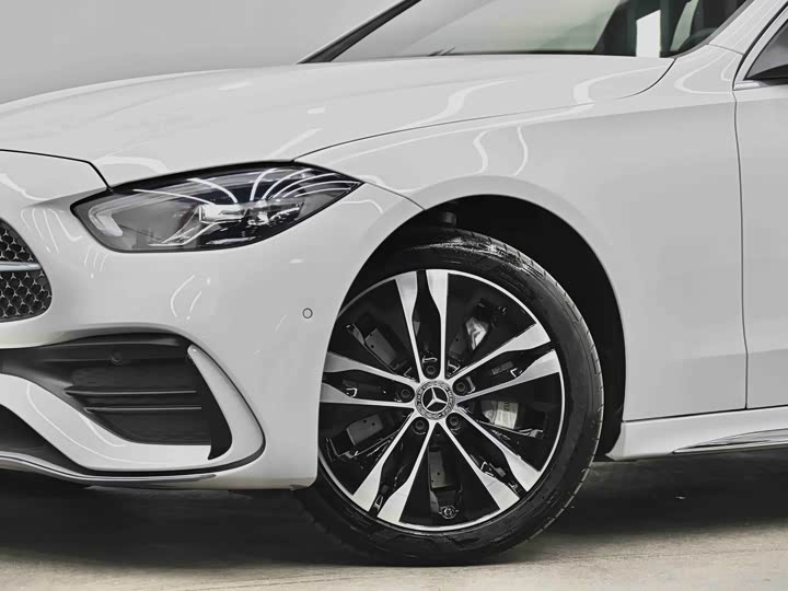 Фото 9 - Mercedes-Benz C-Class Hybrid