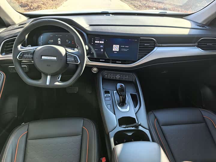 Фото 8 - Haval F7