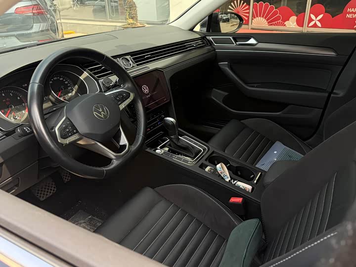 Фото 8 - Volkswagen Magotan