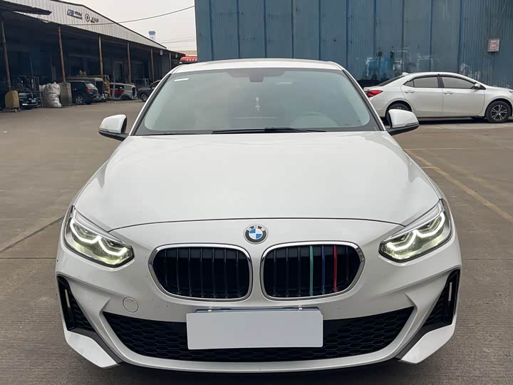 Фото 2 - BMW 1 Series