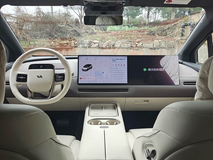 Фото 8 - LiXiang i6