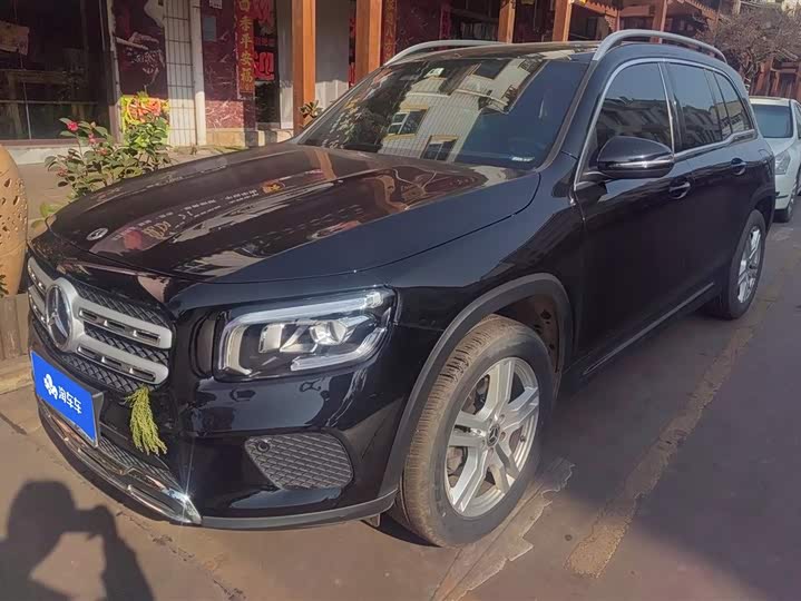 Фото 1 - Mercedes-Benz GLB-Class