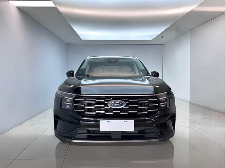 Фото 2 - Ford Edge