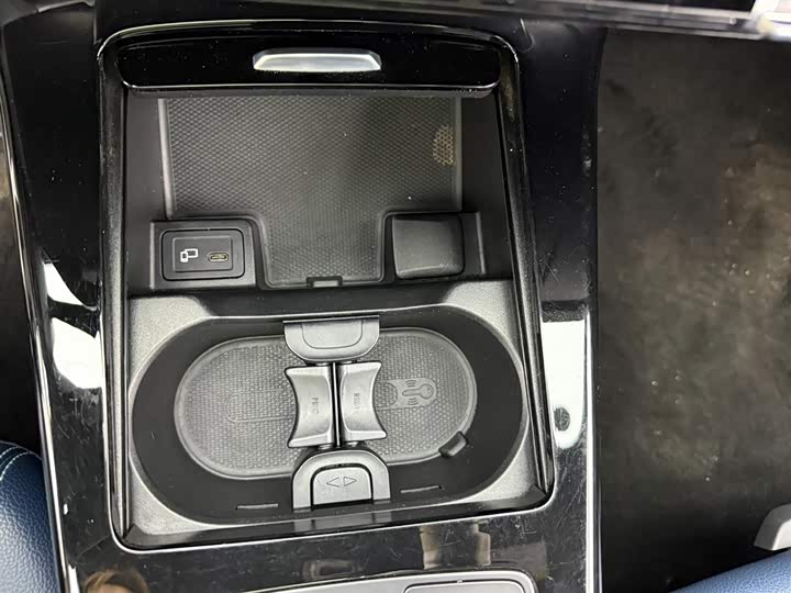 Фото 4 - Mercedes-Benz A-Class