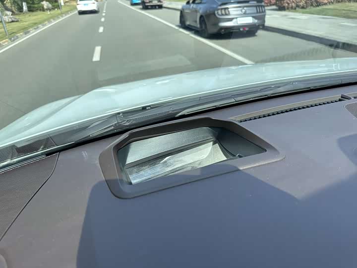 Photo 9 - Toyota Sienna