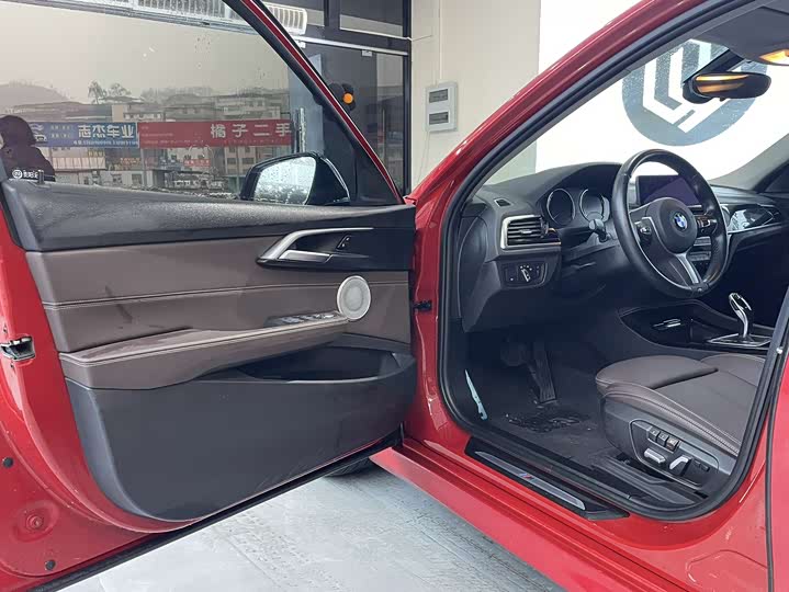 Фото 5 - BMW 1 Series