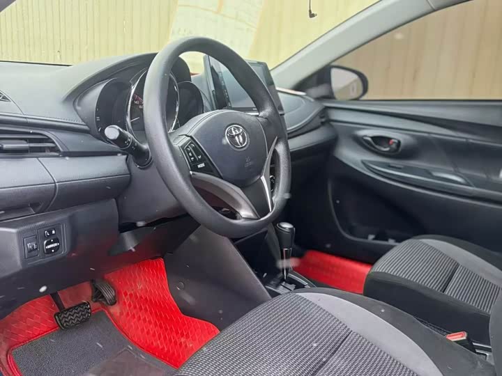 Photo 4 - Toyota Vios