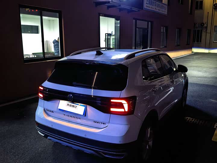 Фото 7 - Volkswagen T-Cross