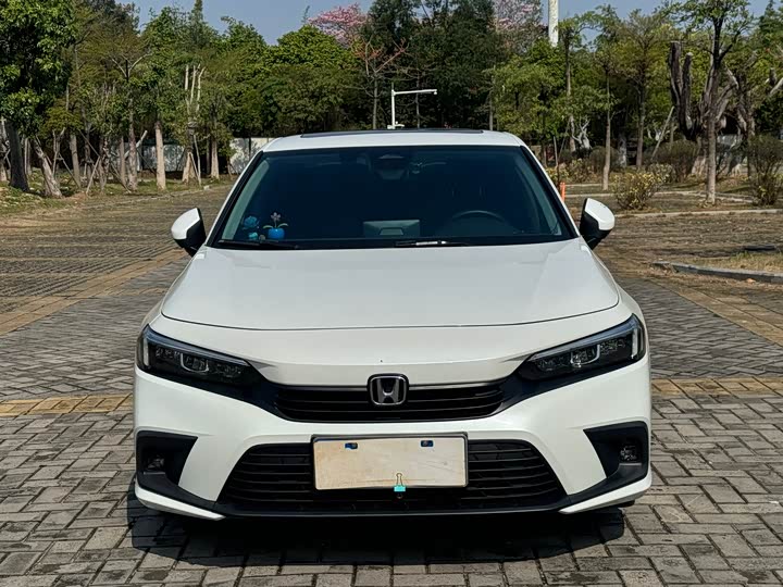 Фото 2 - Honda Civic