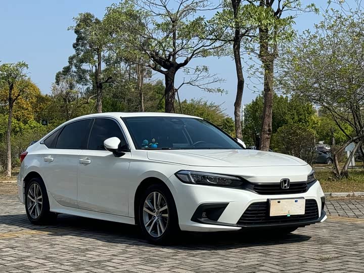 Фото 3 - Honda Civic