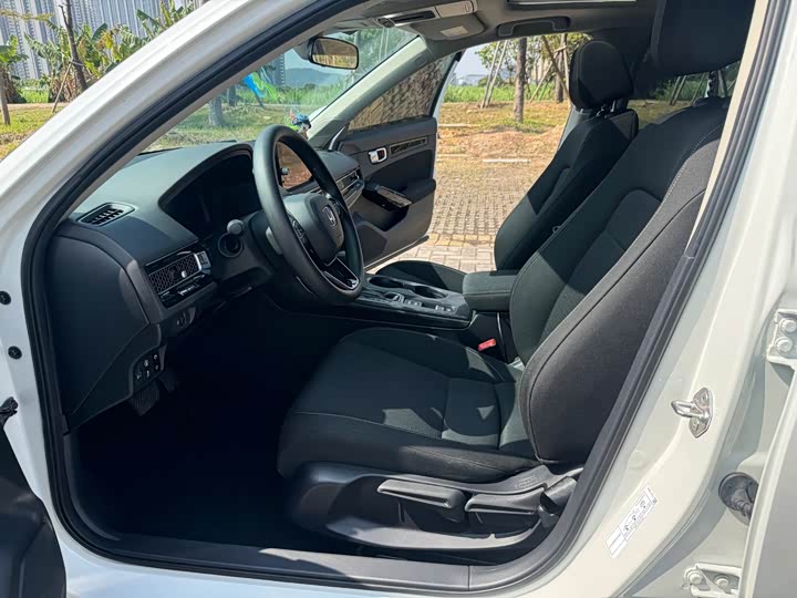 Фото 4 - Honda Civic