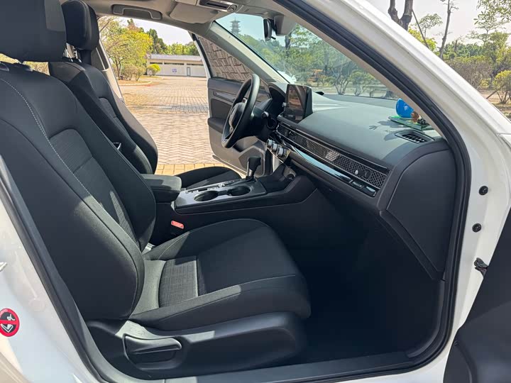 Фото 6 - Honda Civic