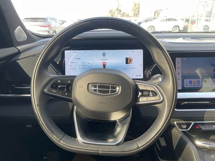 Фото 9 - Geely Monjaro