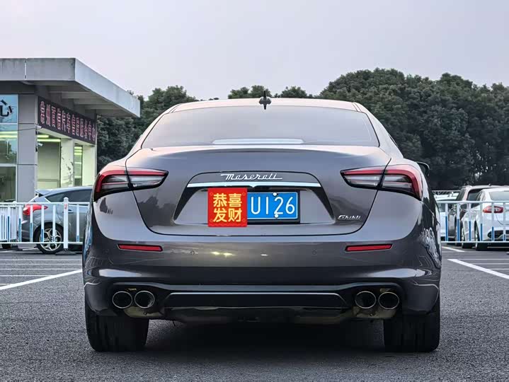 Photo 4 - Maserati Ghibli