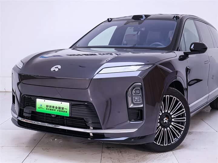 Фото 2 - Nio ES8