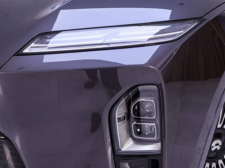 Фото 3 - Nio ES8