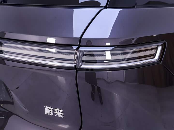 Фото 8 - Nio ES8