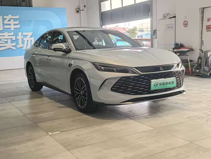 Фото 3 - BYD Qin L