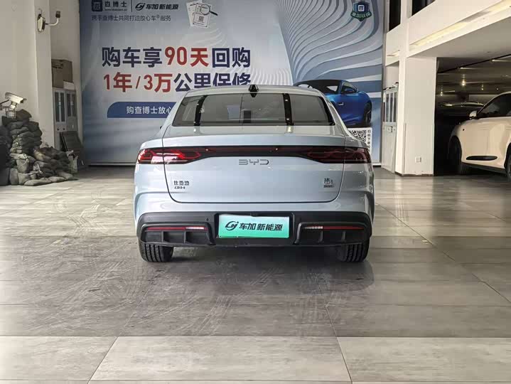 Фото 8 - BYD Qin L