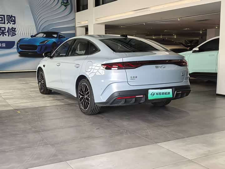 Фото 9 - BYD Qin L