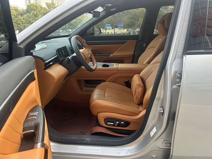 Фото 5 - Dongfeng Yipai eπ 008