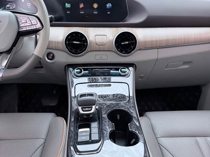 Фото 6 - Dongfeng Forthing Yacht