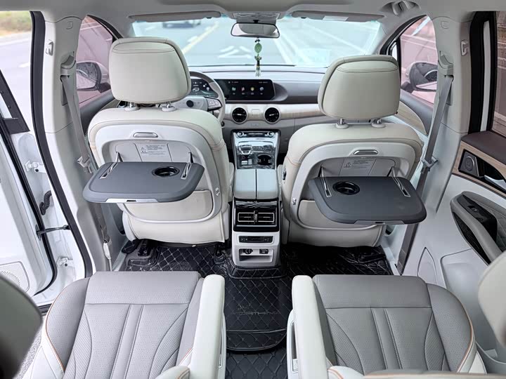 Фото 8 - Dongfeng Forthing Yacht