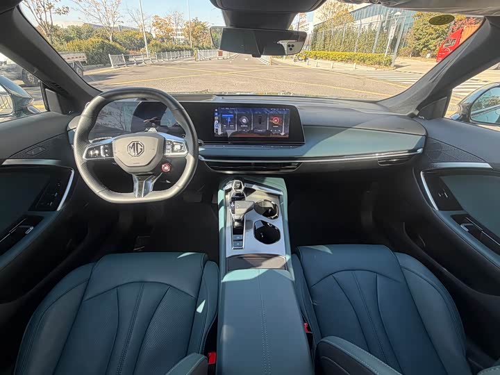 Фото 5 - MG Motor 7