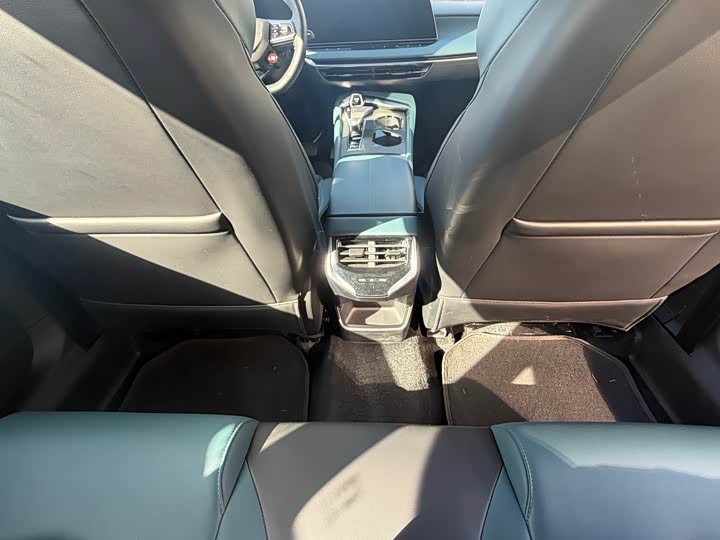 Фото 6 - MG Motor 7