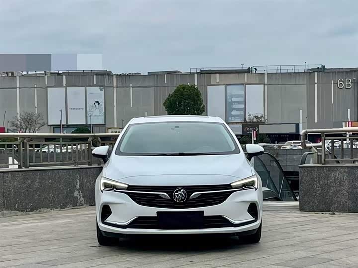 Фото 6 - Buick Verano