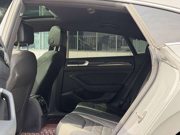 Фото 6 - Volkswagen CC