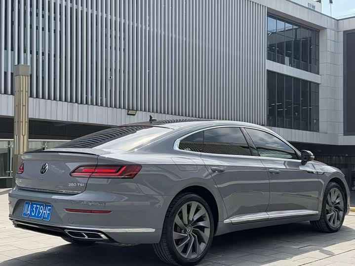 Фото 9 - Volkswagen CC